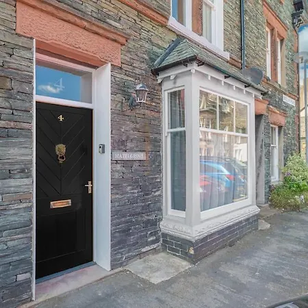 Nyaraló Hazelgrove, Ratcliffe Place,
